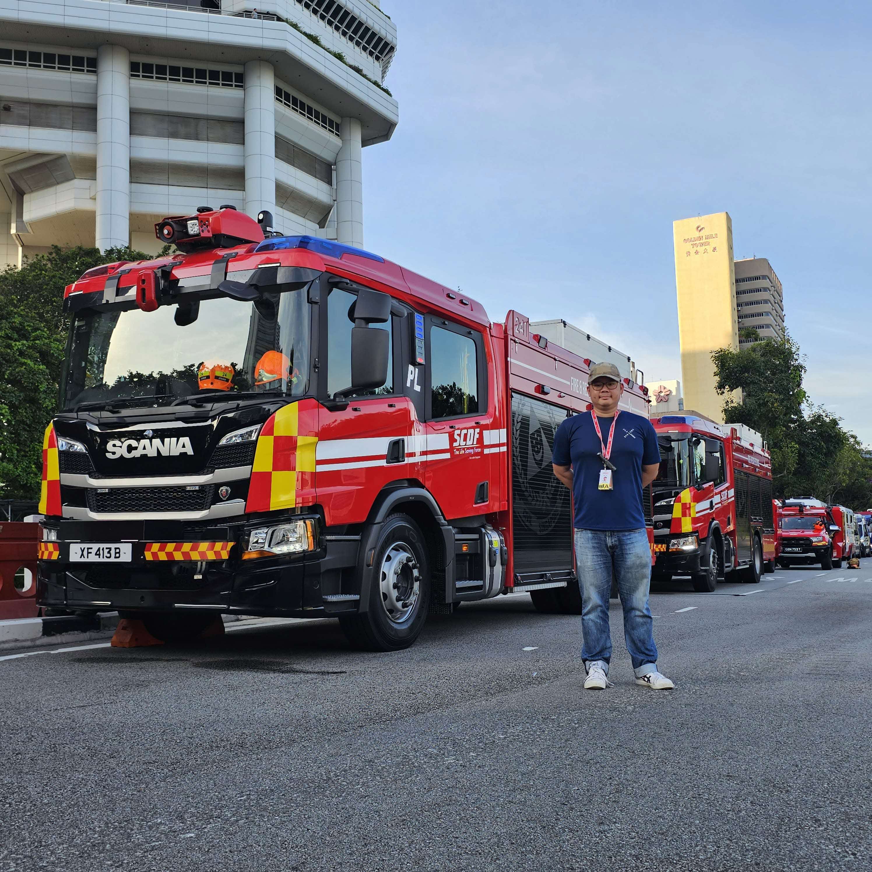 Desmond Kiang with a Pump Ladder at the NDP 25